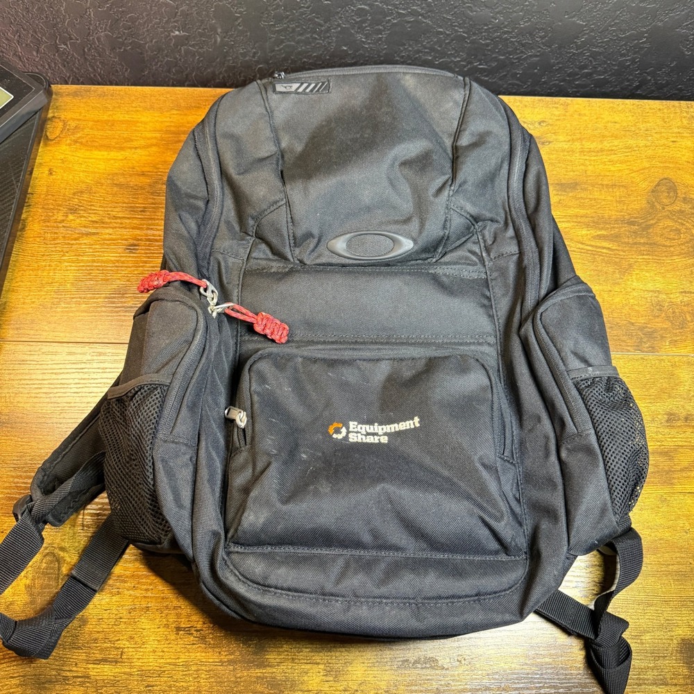 Oakley Enduro 2.0 921012 Black Nylon 25L Laptop Backpack Mens Womens OS